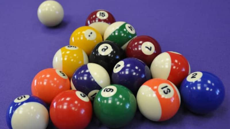 US pool (American 8-ball and 9-ball) table